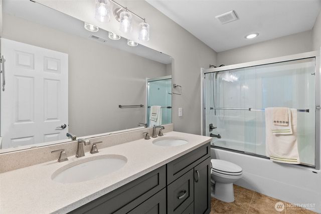 8440 28th Street Ct E, Edgewood, WA 98371