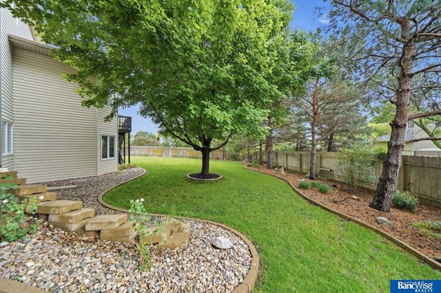6120 Consentino Court, Lincoln, NE 68526
