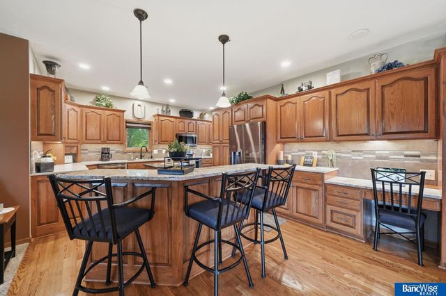 6120 Consentino Court, Lincoln, NE 68526