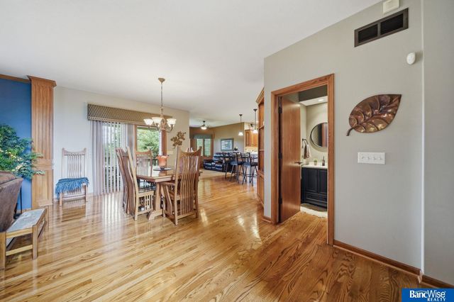 6120 Consentino Court, Lincoln, NE 68526