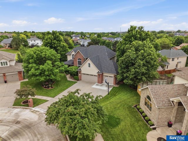 6120 Consentino Court, Lincoln, NE 68526