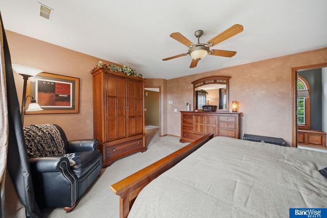 6120 Consentino Court, Lincoln, NE 68526