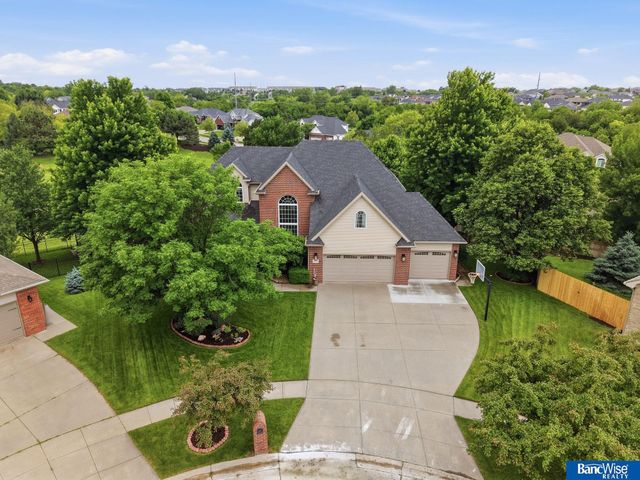 6120 Consentino Court, Lincoln, NE 68526