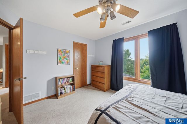 6120 Consentino Court, Lincoln, NE 68526