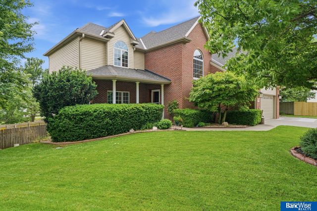 6120 Consentino Court, Lincoln, NE 68526