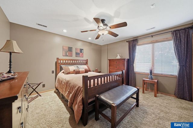 6120 Consentino Court, Lincoln, NE 68526