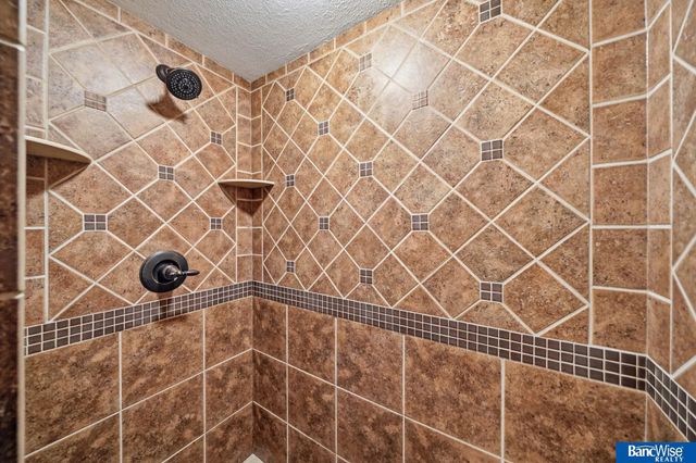 6120 Consentino Court, Lincoln, NE 68526