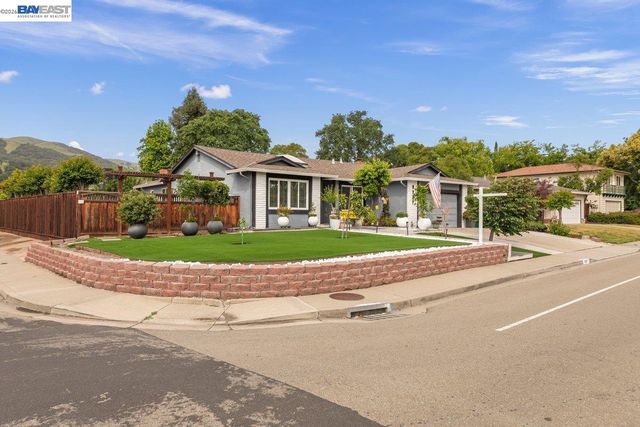 9797 Davona Drive, San Ramon, CA 94583