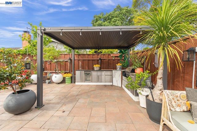 9797 Davona Drive, San Ramon, CA 94583