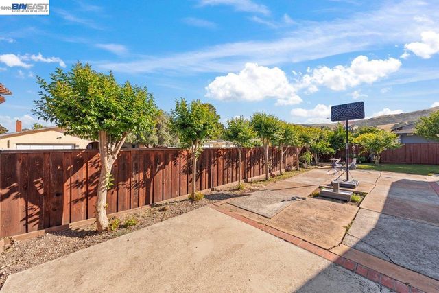 9797 Davona Drive, San Ramon, CA 94583