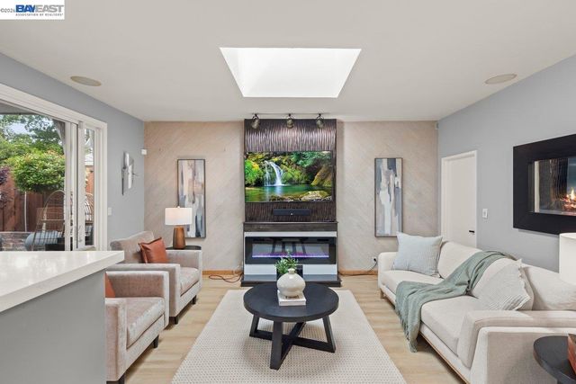 9797 Davona Drive, San Ramon, CA 94583