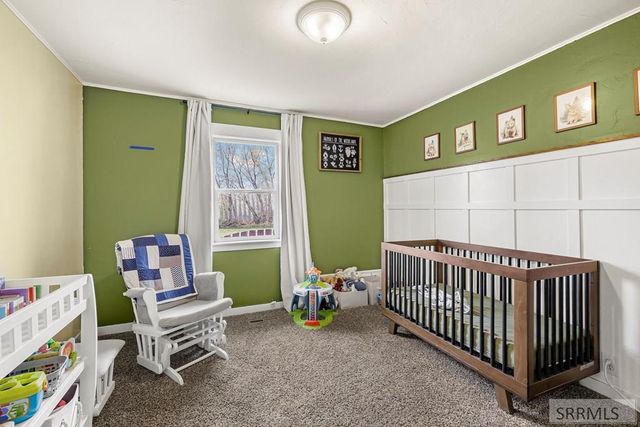 4061 N Main Street, Iona, ID 83427