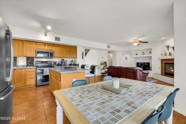 578 E Wagon Bluff Drive, Tucson, AZ 85704