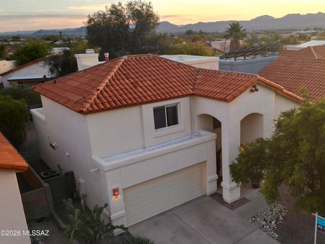 578 E Wagon Bluff Drive, Tucson, AZ 85704