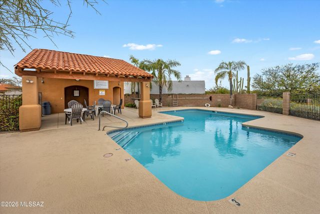 578 E Wagon Bluff Drive, Tucson, AZ 85704