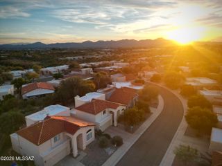 578 E Wagon Bluff Drive, Tucson, AZ 85704