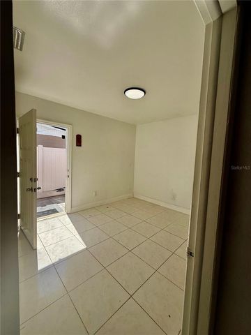 4732 ELDORADO DRIVE, Tampa, FL 33615