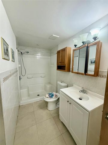 4732 ELDORADO DRIVE, Tampa, FL 33615