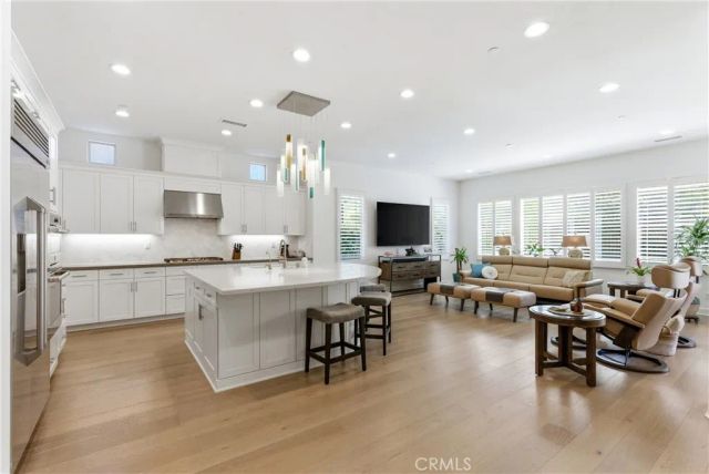 14 Volar, Rancho Mission Viejo, CA 92694