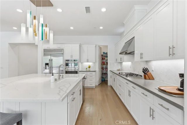 14 Volar, Rancho Mission Viejo, CA 92694