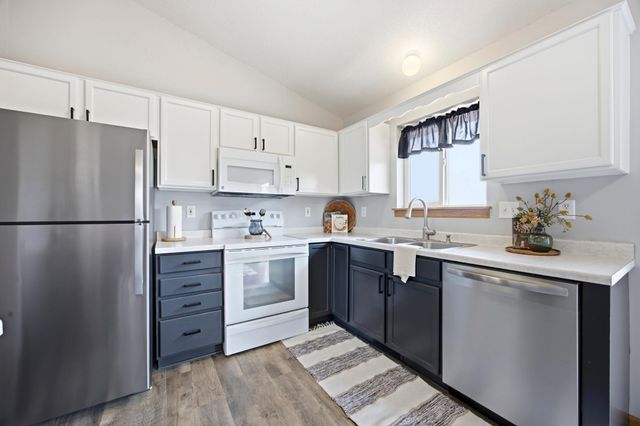 109 14th Street SW, Glyndon, MN 56547