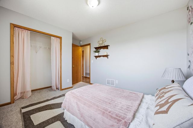 109 14th Street SW, Glyndon, MN 56547
