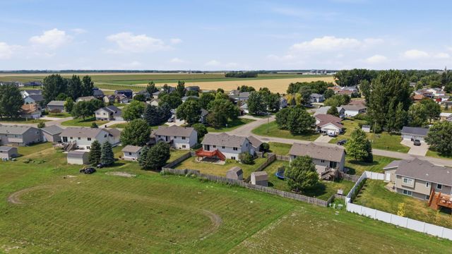 109 14th Street SW, Glyndon, MN 56547