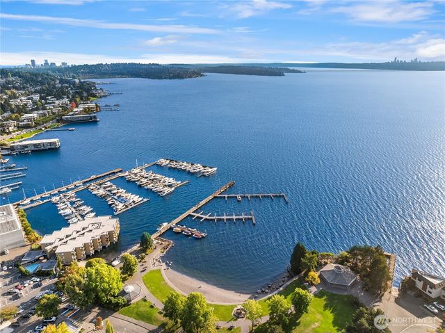 1106 3rd Street, Kirkland, WA 98033