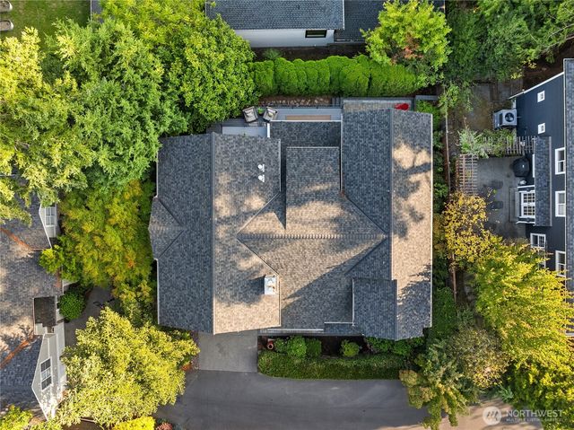 1106 3rd Street, Kirkland, WA 98033