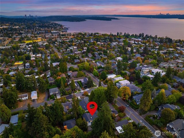 1106 3rd Street, Kirkland, WA 98033