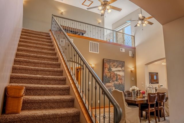 323 Nuevo Hacienda Lane NW, Los Ranchos, NM 87107