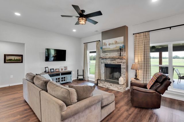 1467 Brown Road, Palo Pinto, TX 76484