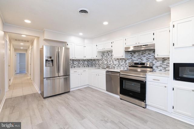 6731 MIDDLE RD, Middletown, VA 22645