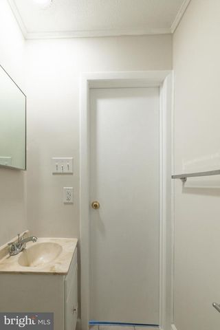 6731 MIDDLE RD, Middletown, VA 22645