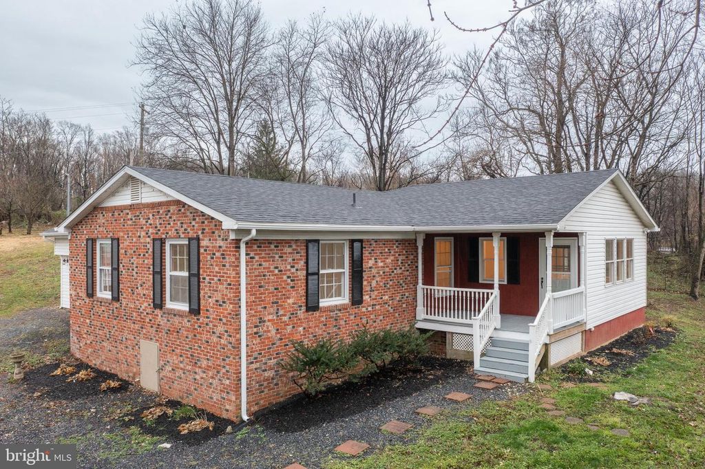 6731 MIDDLE RD, Middletown, VA 22645