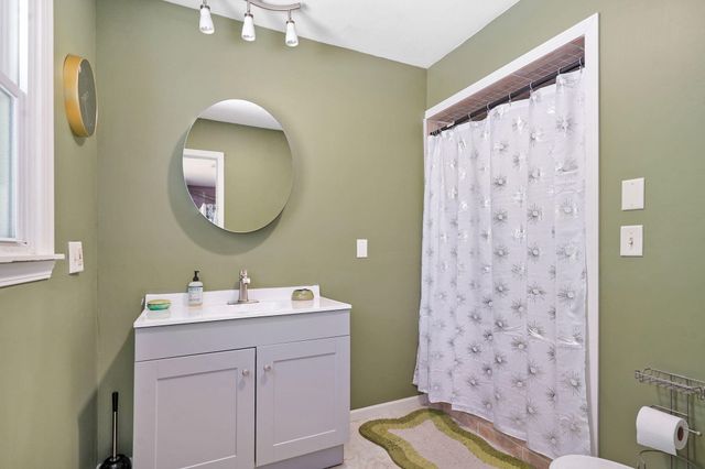 1250 S Farm Road 205, Springfield, MO 65809