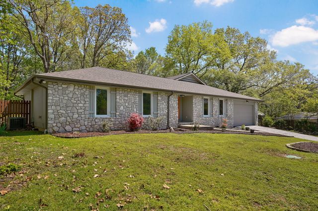 1250 S Farm Road 205, Springfield, MO 65809