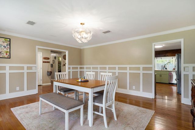 1250 S Farm Road 205, Springfield, MO 65809