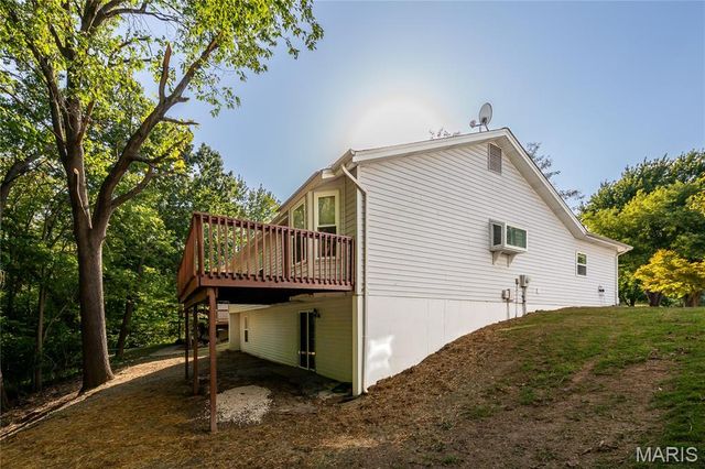 1298 Golden Gate Lane, St Peters, MO 63376