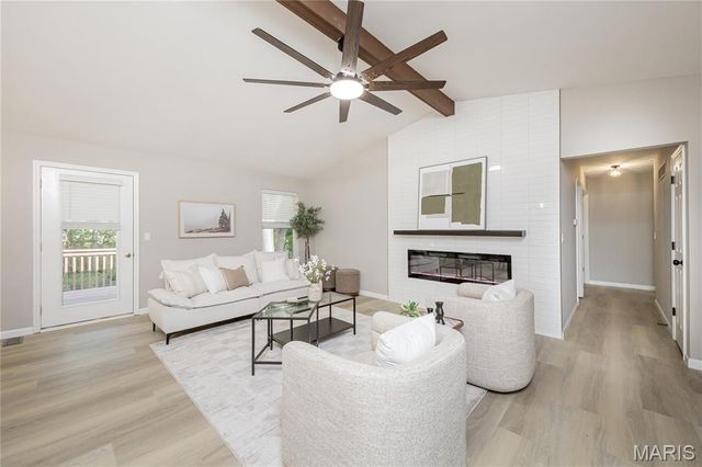 1298 Golden Gate Lane, St Peters, MO 63376