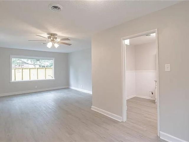 2403 Octavia Drive S, Mobile, AL 36605