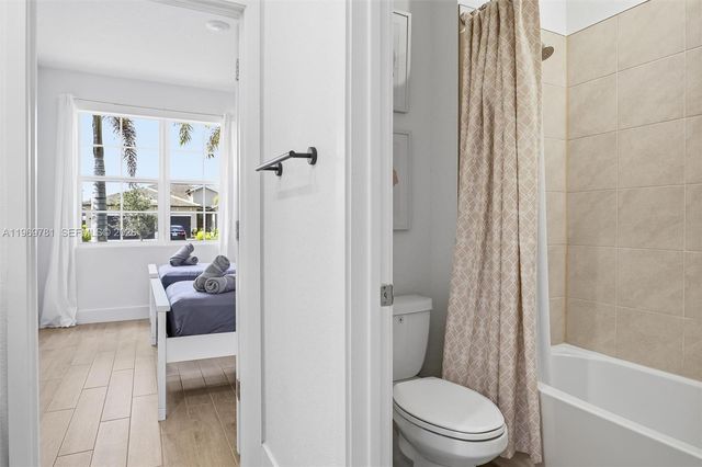 28863 SW 186th Ave, Homestead, FL 33030