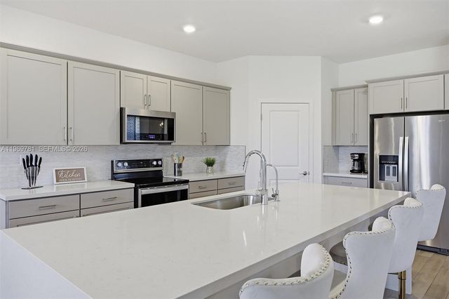 28863 SW 186th Ave, Homestead, FL 33030