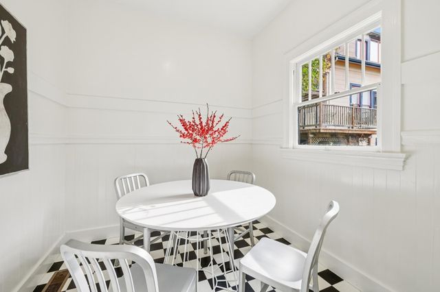 2012 2012 Rose St, Berkeley, CA 94709