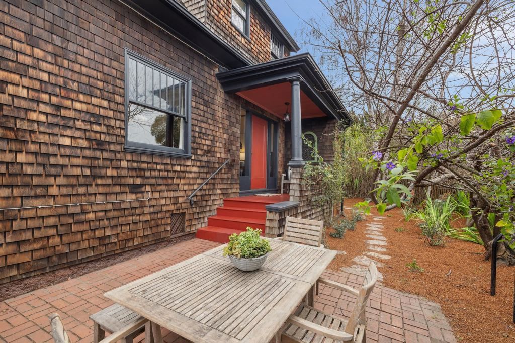 Image 7 of property listing at 2012 2012 Rose St, Berkeley, CA 94709