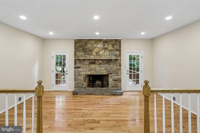 5705 SUGARBUSH LN, Rockville, MD 20852