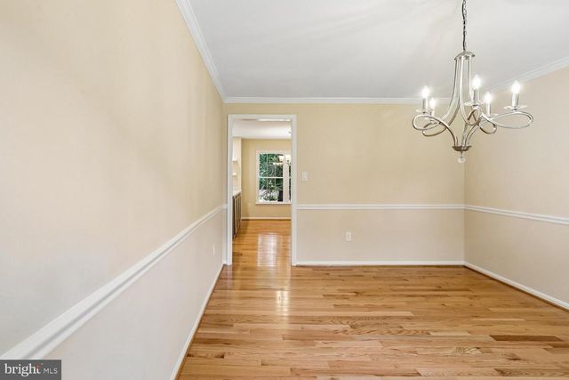 5705 SUGARBUSH LN, Rockville, MD 20852