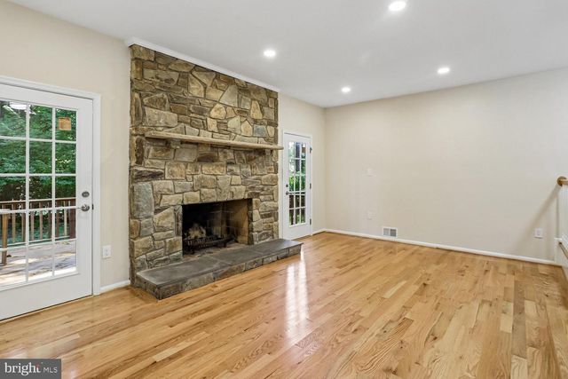 5705 SUGARBUSH LN, Rockville, MD 20852