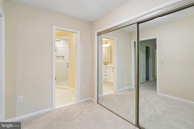 5705 SUGARBUSH LN, Rockville, MD 20852