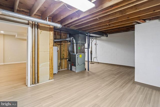 5705 SUGARBUSH LN, Rockville, MD 20852
